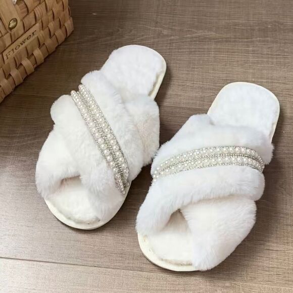Cross Strap Fluffy Faux Pearl Open Toe Plush Slippers. White. 6.5-7. BRAND NEW. - Picture 6 of 9